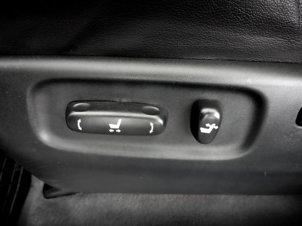 Toyota Land Cruiser 200 Series Рестайлинг 1 с пробегом 2014 года, цена 3 821 000 рублей, 243989 км, внедорожник, Автокод Объявления