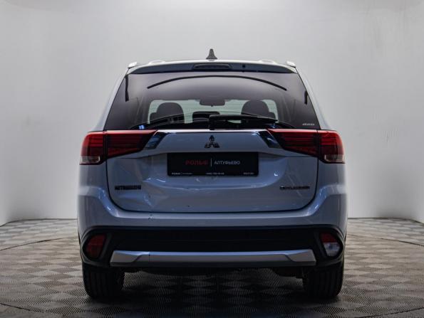 Mitsubishi Outlander III Рестайлинг 2 с пробегом 2018 года, цена 1 450 000 рублей, 274272 км, внедорожник, Автокод Объявления