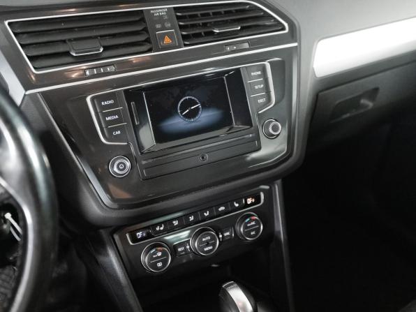 Volkswagen Tiguan II с пробегом 2017 года, цена 1 940 000 рублей, 136817 км, внедорожник, Автокод Объявления