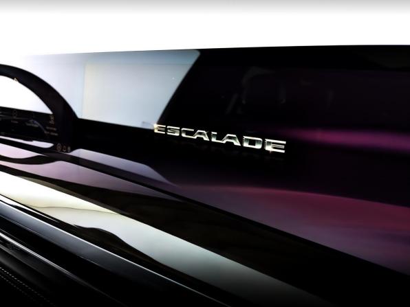 Cadillac Escalade-V I Рестайлинг с пробегом 2025 года, цена 17 500 000 рублей, 17126 км, внедорожник, Автокод Объявления
