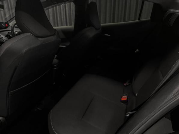 Toyota Prius V (XW60) с пробегом 2023 года, цена 3 500 000 рублей, 26000 км, лифтбек, Автокод Объявления