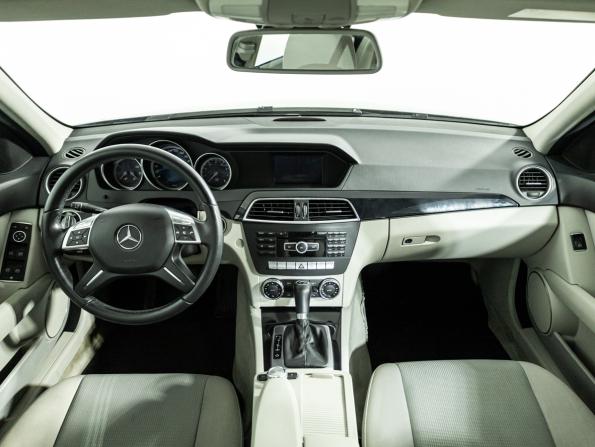 Mercedes-Benz C-Класс III (W204) Рестайлинг с пробегом 2012 года, цена 1 399 700 рублей, 131503 км, седан, Автокод Объявления