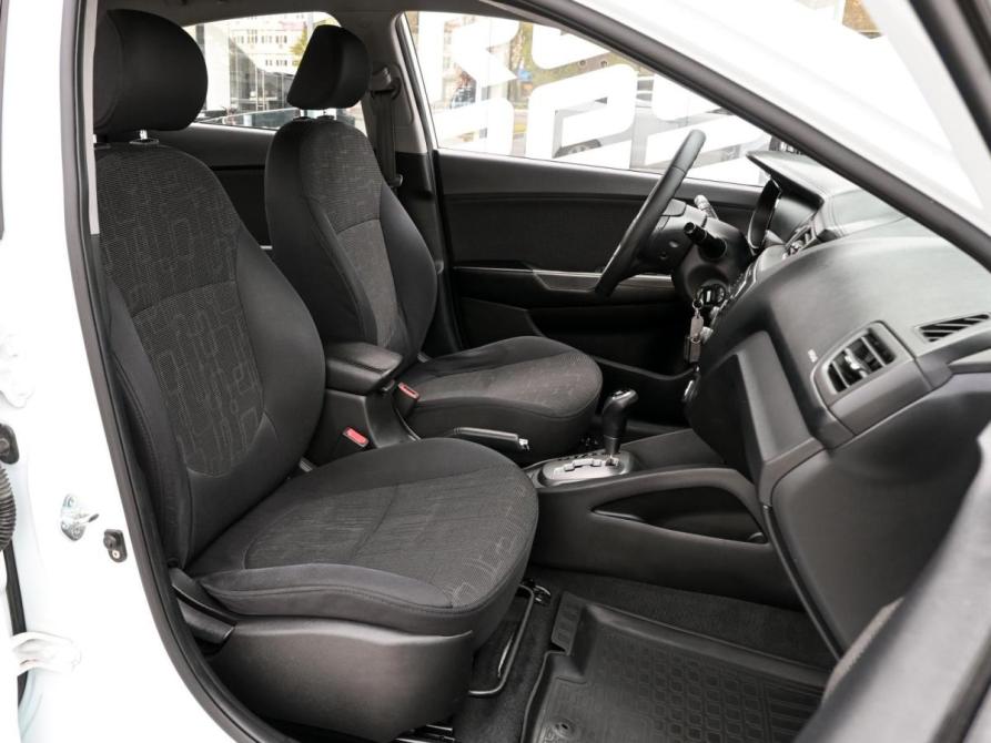 Kia Rio III Волгоград  - изображение 8