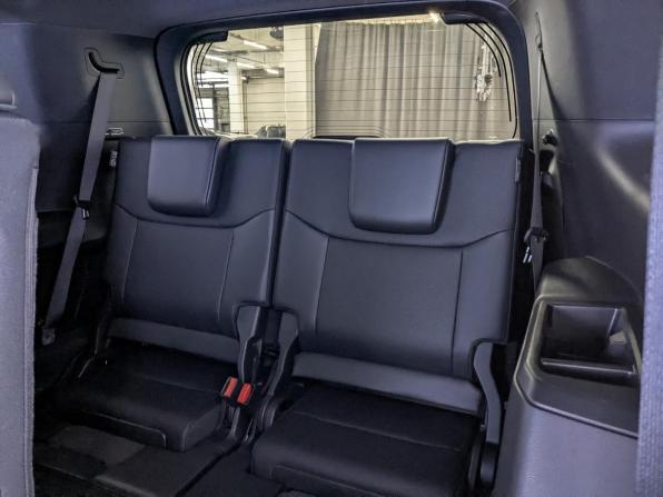 Toyota Land Cruiser Prado 250 Series с пробегом 2024 года, цена 9 530 000 рублей, 27770 км, внедорожник, Автокод Объявления