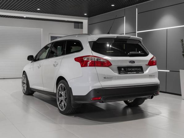 Ford Focus III с пробегом 2014 года, цена 1 145 000 рублей, 105504 км, универсал, Автокод Объявления