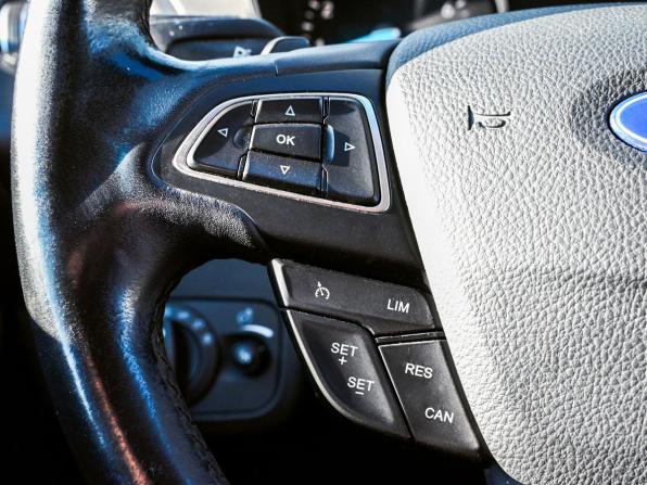 Ford Kuga II Рестайлинг с пробегом 2017 года, цена 1 465 000 рублей, 127000 км, внедорожник, Автокод Объявления