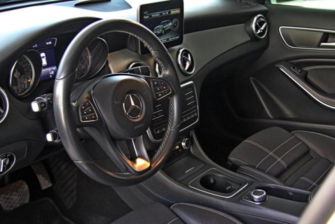 Mercedes-Benz GLA I (X156) с пробегом 2016 года, цена 2 398 700 рублей, 90228 км, внедорожник, Автокод Объявления