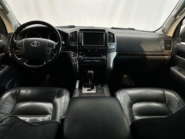 Toyota Land Cruiser 200 Series с пробегом 2011 года, цена 3 590 000 рублей, 240962 км, внедорожник, Автокод Объявления
