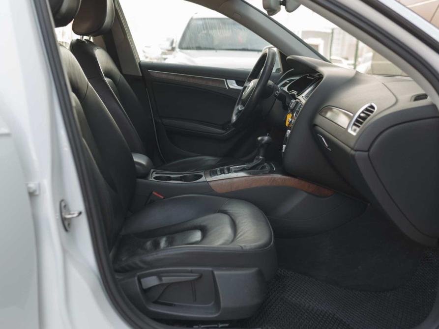 Audi A4 IV (B8) Рестайлинг Новосибирск  - изображение 19