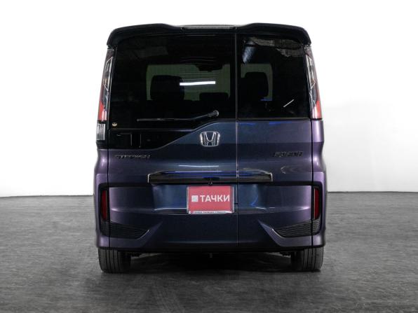 Honda Stepwgn V с пробегом 2016 года, цена 1 750 500 рублей, 151105 км, минивэн, Автокод Объявления