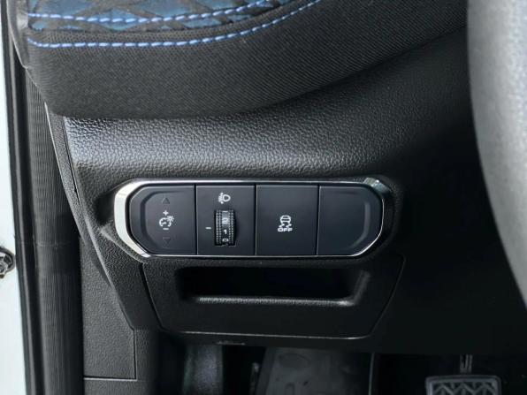 Haval Jolion I Рестайлинг с пробегом 2025 года, цена 1 795 000 рублей, 17968 км, внедорожник, Автокод Объявления