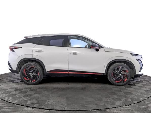 Omoda C5 I с пробегом 2022 года, цена 1 600 000 рублей, 39538 км, внедорожник, Автокод Объявления