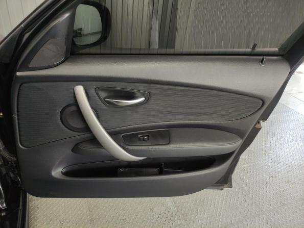 BMW 1 серии I (E81/E82/E87/E88) Рестайлинг с пробегом 2011 года, цена 810 000 рублей, 258346 км, хэтчбек, Автокод Объявления