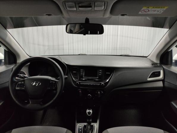Hyundai Solaris II Рестайлинг с пробегом 2020 года, цена 940 000 рублей, 111000 км, седан, Автокод Объявления