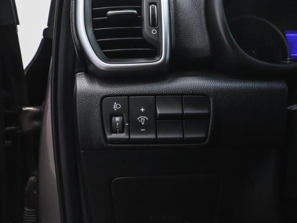 Kia Sportage IV Рестайлинг с пробегом 2019 года, цена 2 249 000 рублей, 110734 км, внедорожник, Автокод Объявления