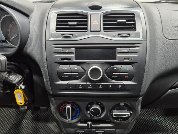 Lada (ВАЗ) Granta I Рестайлинг с пробегом 2022 года, цена 697 000 рублей, 87652 км, хэтчбек, Автокод Объявления