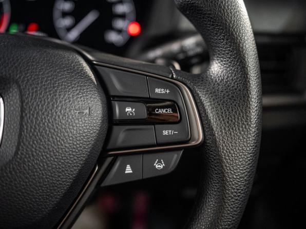 Honda WR-V II с пробегом 2024 года, цена 1 840 300 рублей, 12531 км, внедорожник, Автокод Объявления