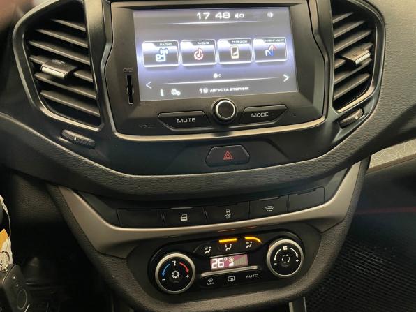 Lada (ВАЗ) Vesta I с пробегом 2019 года, цена 890 000 рублей, 78936 км, универсал, Автокод Объявления