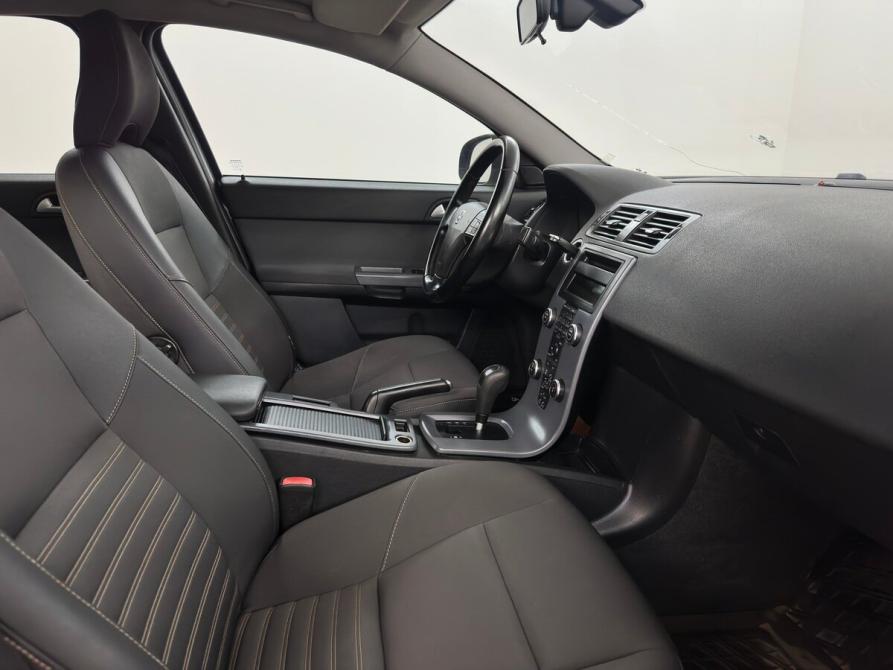 Volvo S40 II Рестайлинг Москва  - изображение 9