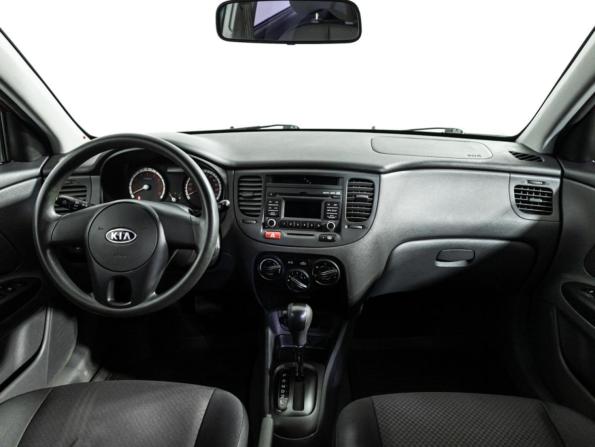 Kia Rio II Рестайлинг с пробегом 2010 года, цена 749 700 рублей, 134445 км, седан, Автокод Объявления