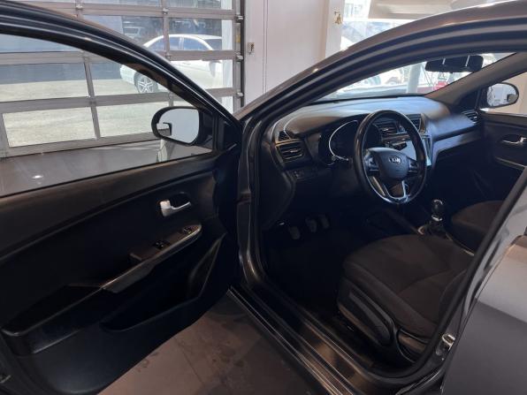 Kia Rio III с пробегом 2013 года, цена 618 000 рублей, 236753 км, седан, Автокод Объявления