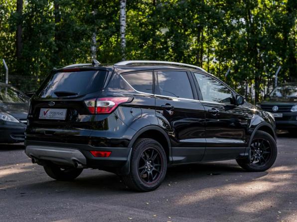 Ford Kuga II Рестайлинг с пробегом 2017 года, цена 1 518 000 рублей, 124360 км, внедорожник, Автокод Объявления