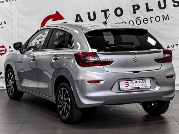 Suzuki Baleno III с пробегом 2022 года, цена 1 849 000 рублей, 4021 км, хэтчбек, Автокод Объявления