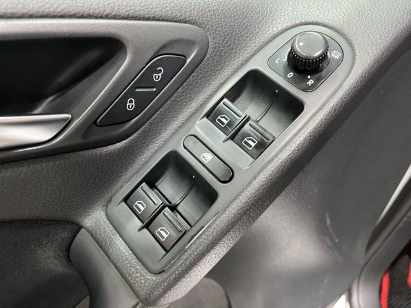 Volkswagen Golf VI с пробегом 2010 года, цена 740 000 рублей, 293964 км, хэтчбек, Автокод Объявления