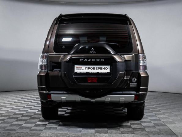 Mitsubishi Pajero IV Рестайлинг 2 с пробегом 2017 года, цена 2 599 000 рублей, 136657 км, внедорожник, Автокод Объявления
