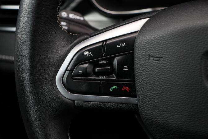 Geely Atlas Pro с пробегом 2021 года, цена 2 280 000 рублей, 25330 км, внедорожник, Автокод Объявления