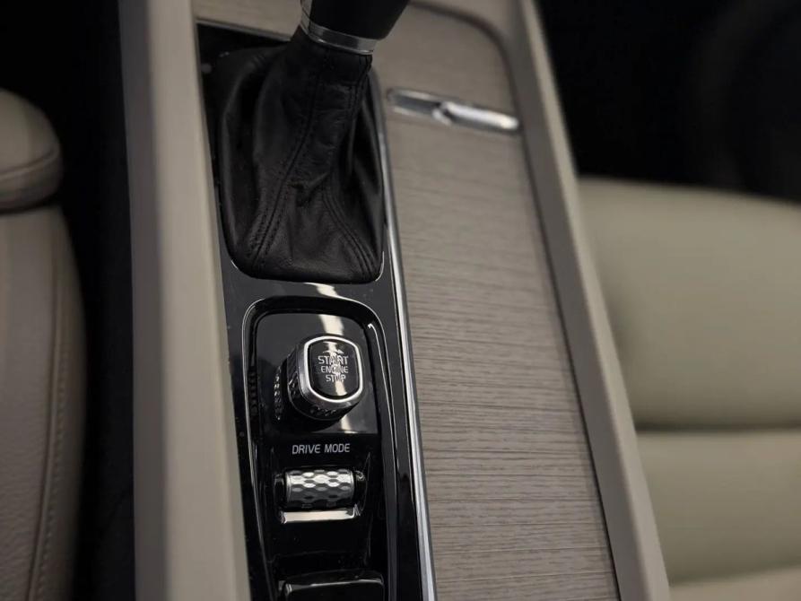 Volvo XC60 II Челябинск  - изображение 21