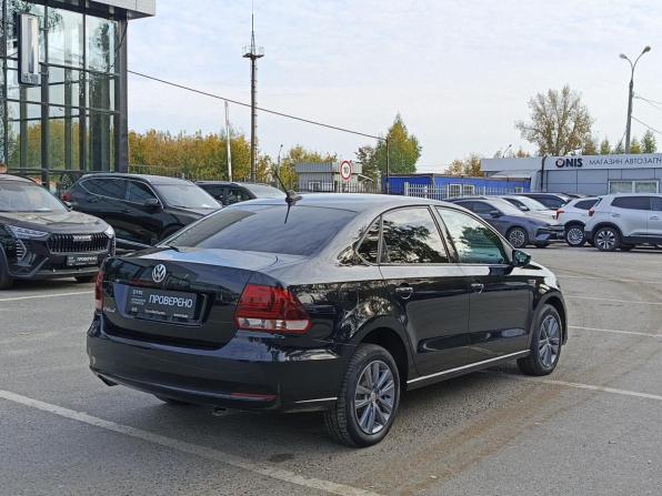 Volkswagen Polo V Рестайлинг с пробегом 2019 года, цена 1 417 000 рублей, 70506 км, седан, Автокод Объявления