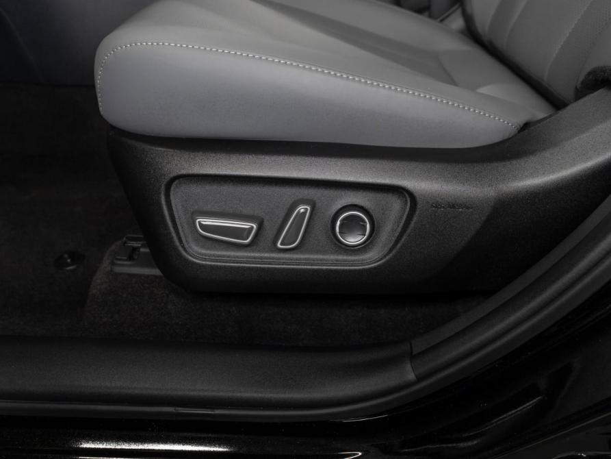 Toyota RAV4 VI (XA60) Москва  - изображение 16
