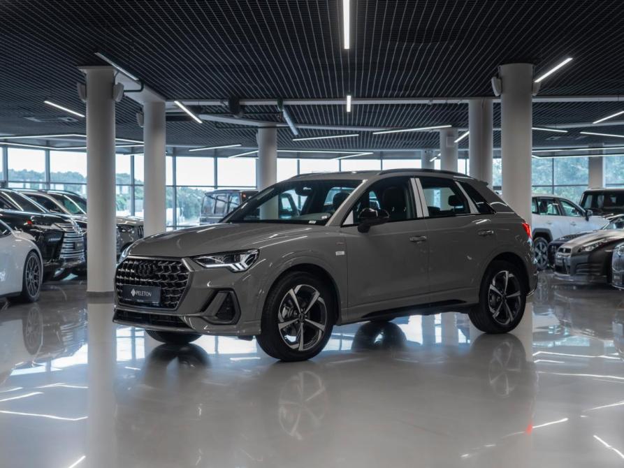 Audi Q3 II (F3) Москва  - изображение 1