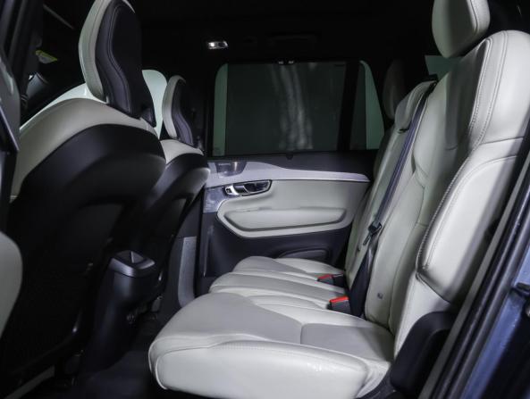 Volvo XC90 II Рестайлинг 1 с пробегом 2022 года, цена 4 800 000 рублей, 109836 км, внедорожник, Автокод Объявления
