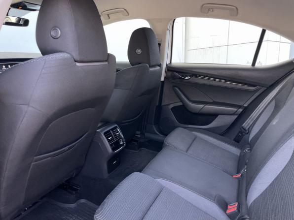 Skoda Octavia IV (A8) с пробегом 2021 года, цена 1 998 000 рублей, 85520 км, лифтбек, Автокод Объявления