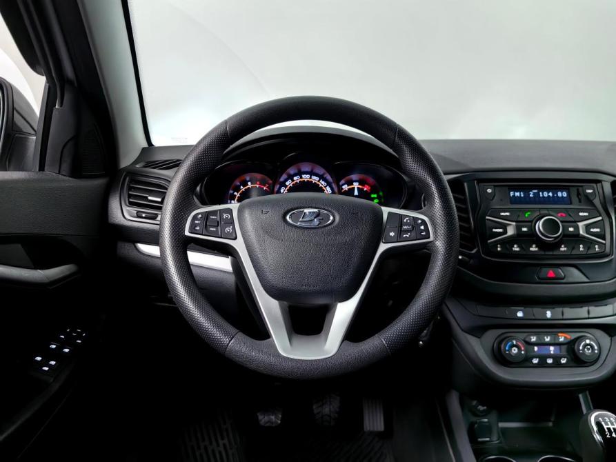Lada (ВАЗ) Vesta I Москва  - изображение 13