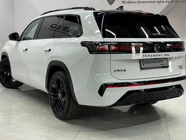 Новый Volkswagen Teramont II (China Market) 2026 года, цена 6 149 000 рублей, внедорожник, Автокод Объявления