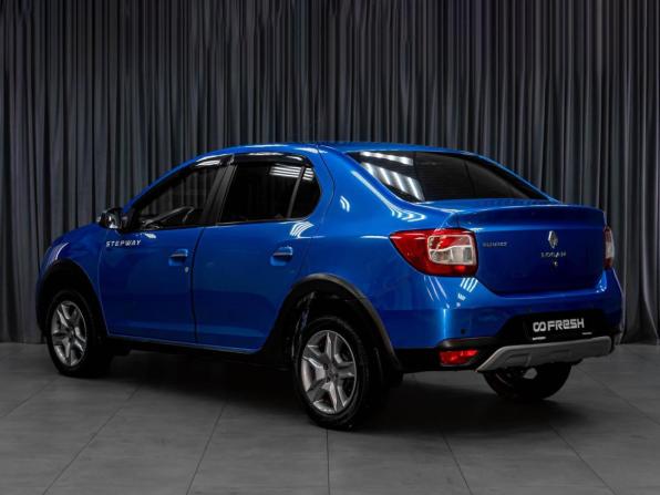 Renault Logan II Рестайлинг с пробегом 2018 года, цена 699 000 рублей, 302009 км, седан, Автокод Объявления
