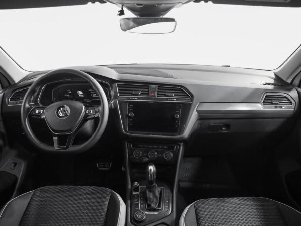 Volkswagen Tiguan II с пробегом 2020 года, цена 1 949 000 рублей, 232147 км, внедорожник, Автокод Объявления