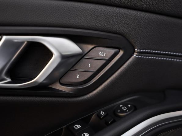 BMW 3 серии VII (G2x) с пробегом 2019 года, цена 3 999 000 рублей, 98743 км, седан, Автокод Объявления