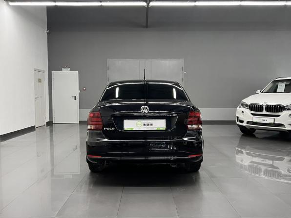 Volkswagen Polo V Рестайлинг с пробегом 2018 года, цена 1 145 000 рублей, 145275 км, седан, Автокод Объявления
