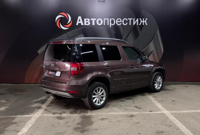 Skoda Yeti I Рестайлинг с пробегом 2014 года, цена 995 000 рублей, 108944 км, внедорожник, Автокод Объявления