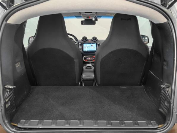 Smart Fortwo III с пробегом 2016 года, цена 1 165 000 рублей, 145000 км, хэтчбек, Автокод Объявления
