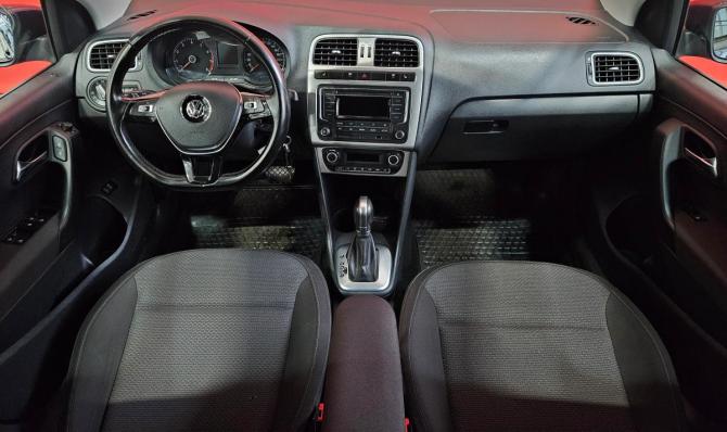 Volkswagen Polo V Рестайлинг с пробегом 2016 года, цена 1 149 000 рублей, 98221 км, седан, Автокод Объявления