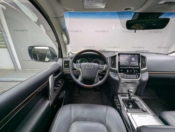 Toyota Land Cruiser 200 Series Рестайлинг 2 с пробегом 2016 года, цена 5 697 000 рублей, 122269 км, внедорожник, Автокод Объявления