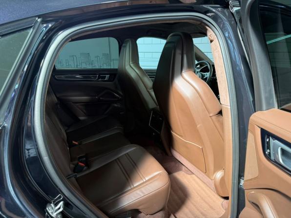 Porsche Cayenne III с пробегом 2021 года, цена 9 285 000 рублей, 65000 км, внедорожник, Автокод Объявления