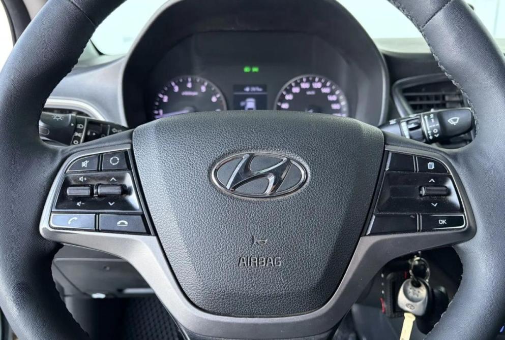 Hyundai Solaris II Киров  - изображение 18