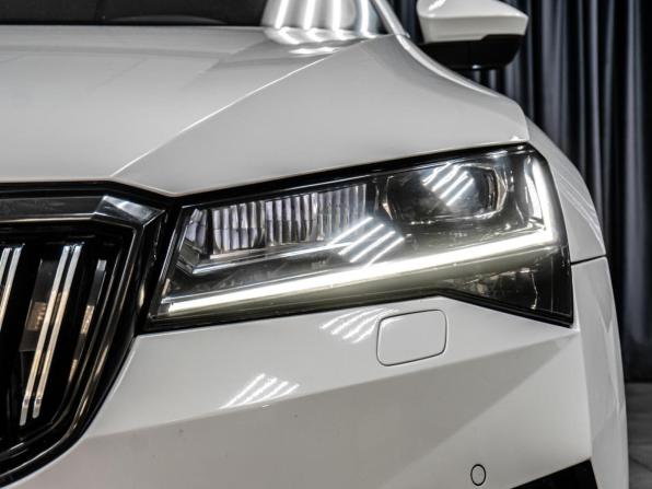 Skoda Superb III с пробегом 2015 года, цена 1 599 000 рублей, 177587 км, лифтбек, Автокод Объявления