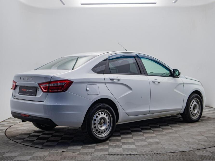 Lada (ВАЗ) Vesta I Москва  - изображение 5